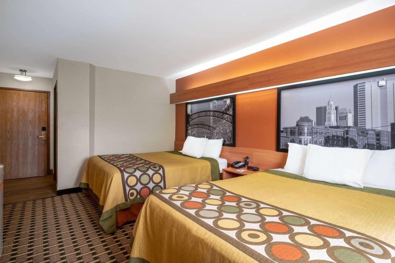 Super 8 By Wyndham Columbus West Hotel Kültér fotó